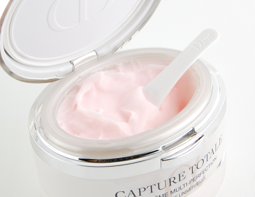 Dior-Capture-Totale-Multi-Perfection-Creme-review-6