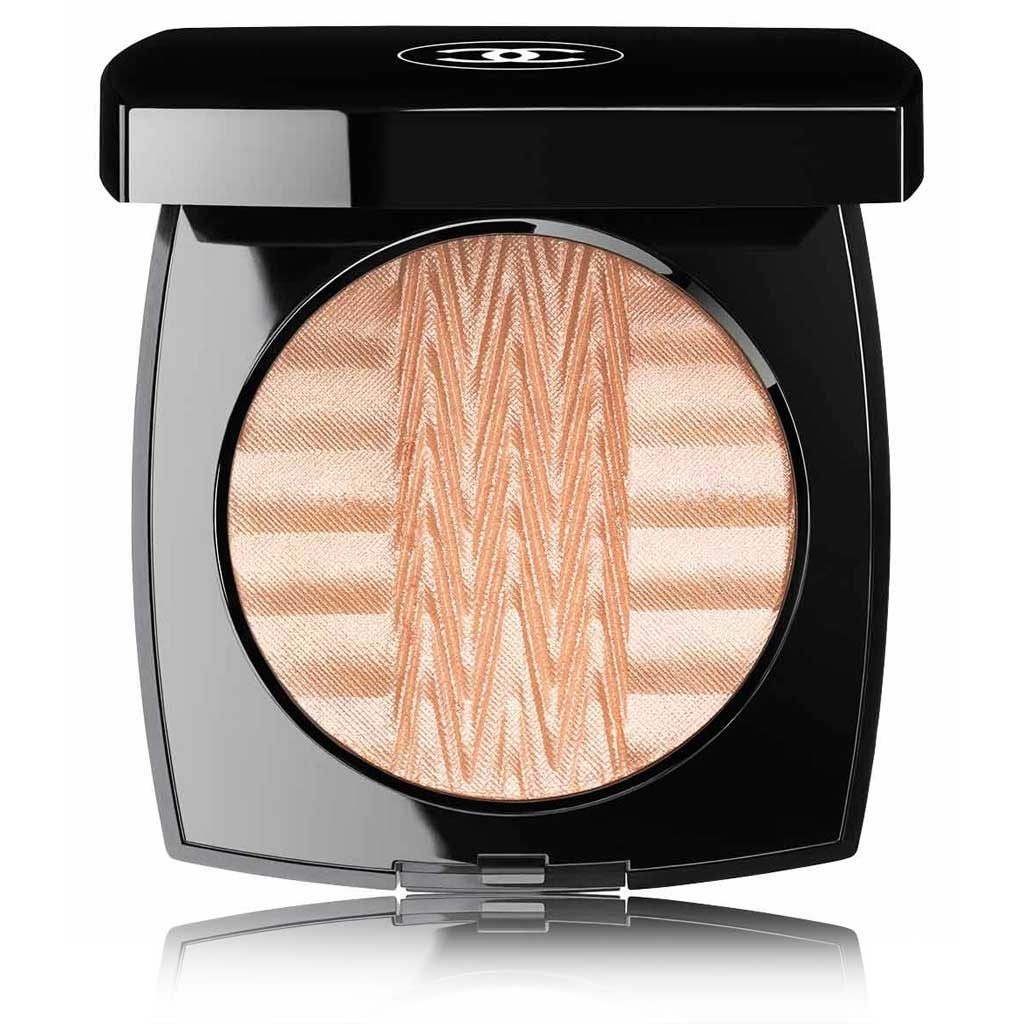 plisse-lumiere-de-chanel-illuminating-powder.P151840