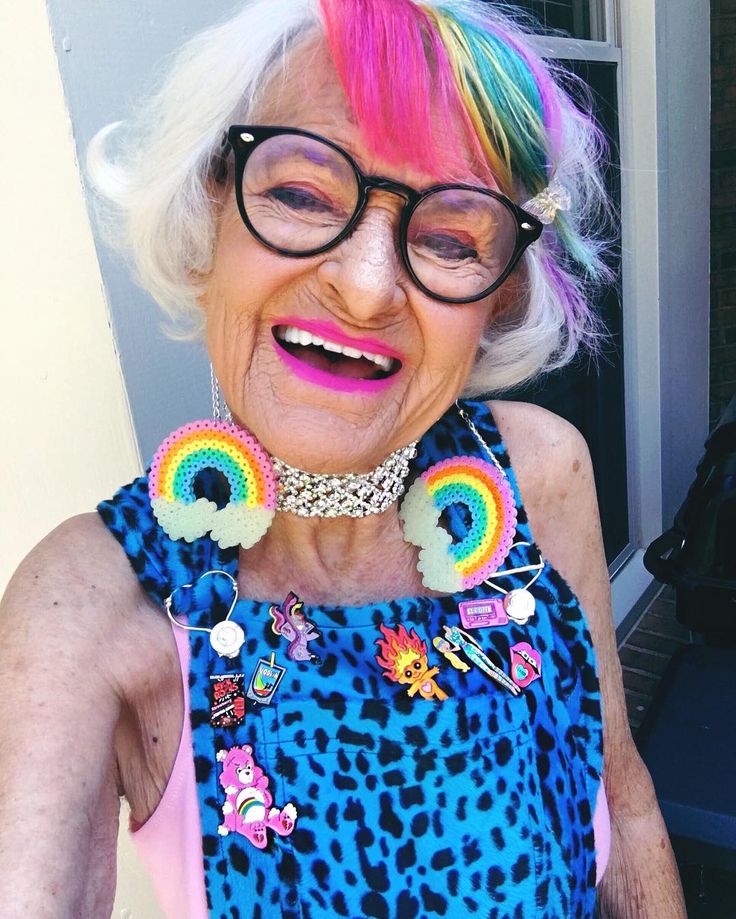 6628d82f381c3d2c49eee5257e974b2a--baddie-winkle-weird-clothes